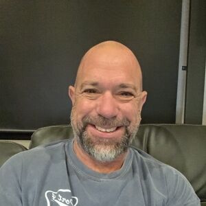 Meet your Posher, Aaron